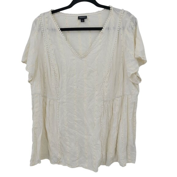 Torrid Womens Ivory Eyelet Embroidered Blouse Sz 2 Flutter Baby Doll Boho Top - Picture 1 of 10